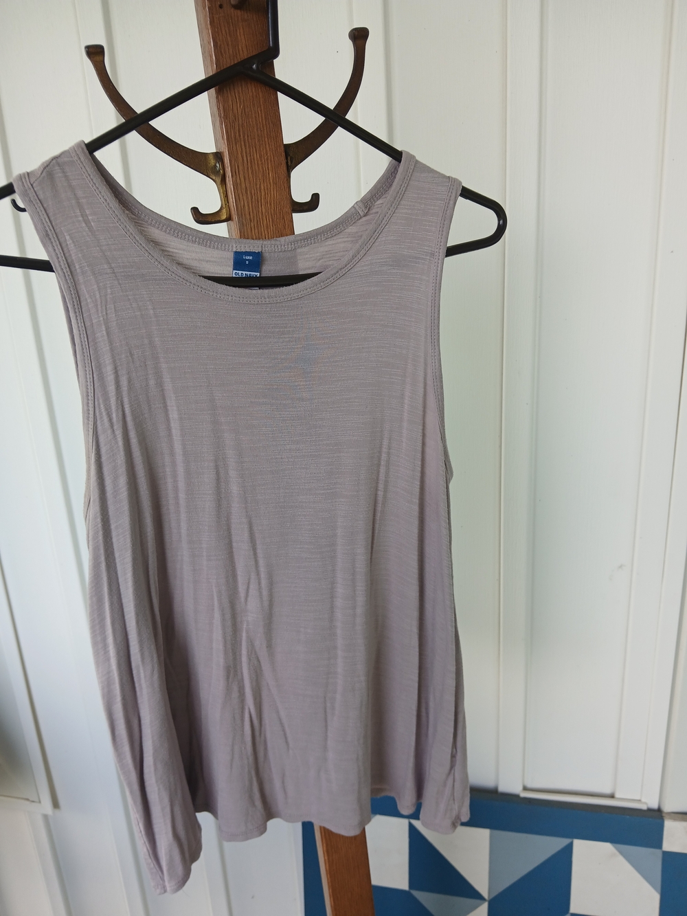 Old Navy Women's Light Taupe Sleeveless Tank Top